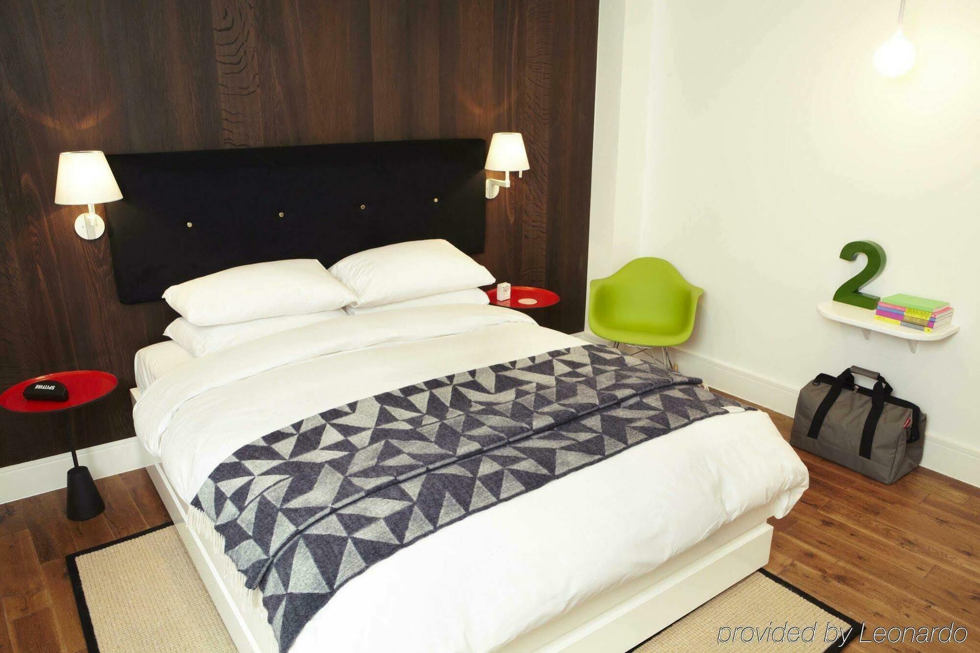 The Whitechapel Hotel Londra Exterior foto