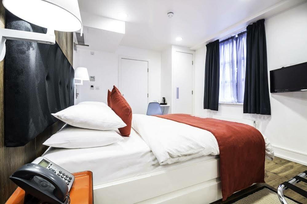 The Whitechapel Hotel Londra Exterior foto